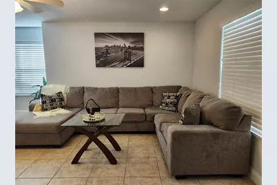 4663 SW 48th Dr #137, Gainesville, FL 32608 - Photo 4