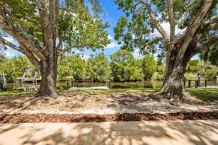 11280 W Bayshore Dr, Crystal River, FL 34429 - Photo 24