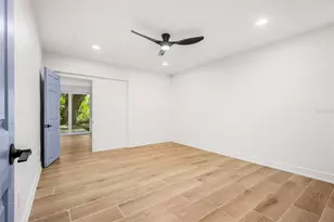 11280 W Bayshore Dr, Crystal River, FL 34429 - Photo 14