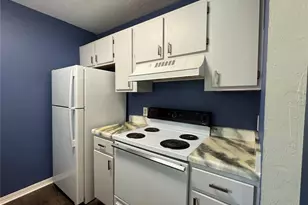 2360 SW Archer Rd, Gainesville, FL 32608 - Photo 8