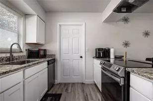 15872 SW 133rd Ln, Archer, FL 32618 - Photo 18