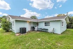 466 Spring Ln, Ocala, FL 34472 - Photo 6