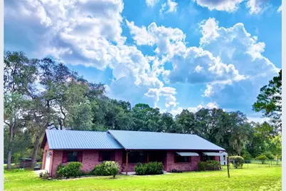 137 Oak Circle, Interlachen, FL 32148 - Photo 2