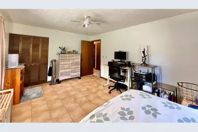 137 Oak Circle, Interlachen, FL 32148 - Photo 18