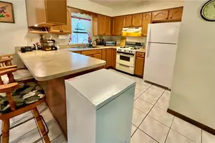 137 Oak Circle, Interlachen, FL 32148 - Photo 10