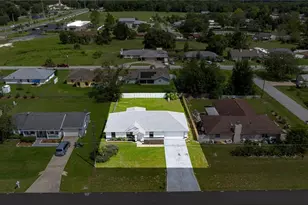 11 Almond Rd, Ocala, FL 34472 - Photo 2