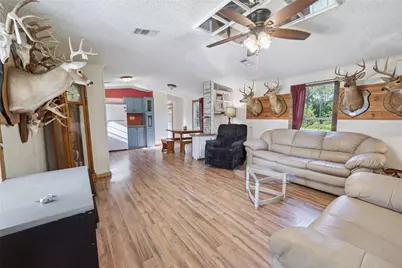 11949 SW 160th Avenue, Brooker, FL 32622 - Photo 4