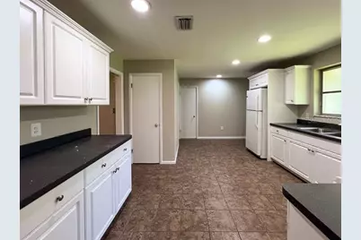 3706 SW 2nd Place, Gainesville, FL 32607 - Photo 8