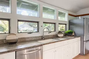 25608 Devonia St, Melrose, FL 32666 - Photo 10