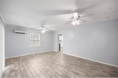 929 SE 9th Place, Gainesville, FL 32601 - Photo 6