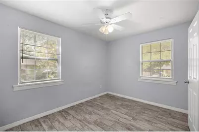 929 SE 9th Place, Gainesville, FL 32601 - Photo 16