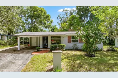 929 SE 9th Place, Gainesville, FL 32601 - Photo 1