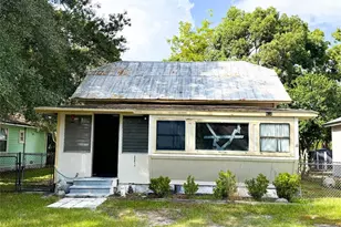 427 Center St, Starke, FL 32091 - Photo 2