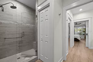 127 NE 3rd St, Gainesville, FL 32601 - Photo 20