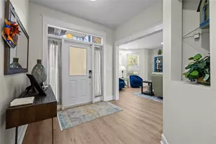 127 NE 3rd St, Gainesville, FL 32601 - Photo 2