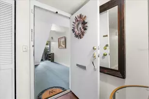 2514 SW 14th Dr, Gainesville, FL 32608 - Photo 4