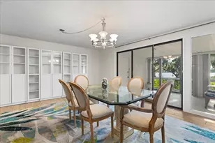 2514 SW 14th Dr, Gainesville, FL 32608 - Photo 10