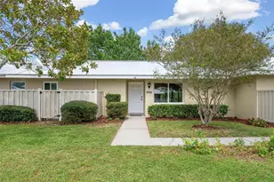 11254 W Bayshore Dr, Crystal River, FL 34429 - Photo 1