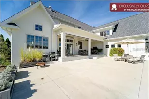 8557 19th Sq SW, Vero Beach, FL 32968 - Photo 1