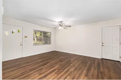 2511 NE 3rd Place, Gainesville, FL 32641 - Photo 6