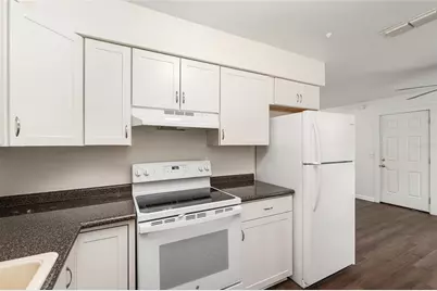 2511 NE 3rd Place, Gainesville, FL 32641 - Photo 10