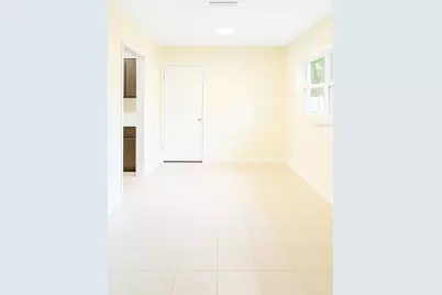 1601 NE 28th Avenue, Gainesville, FL 32609 - Photo 10