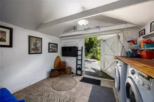 611 NE 10th Pl, Gainesville, FL 32601 - Photo 36