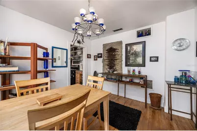 611 NE 10th Place, Gainesville, FL 32601 - Photo 16