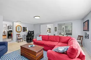 847 NE 7th Pl, Gainesville, FL 32601 - Photo 10