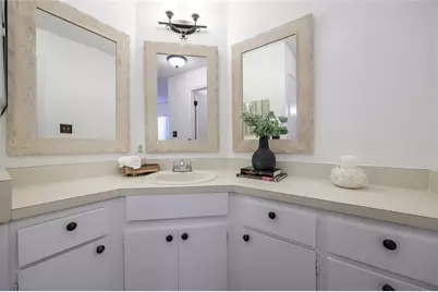 8476 NW 37th Drive, Gainesville, FL 32653 - Photo 28