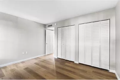 715 SW 75 Street #104, Gainesville, FL 32607 - Photo 8