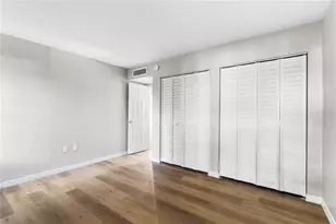 715 SW 75th St, Gainesville, FL 32607 - Photo 8