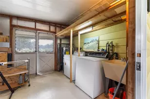 14233 Rialto Ave, Brooksville, FL 34613 - Photo 34