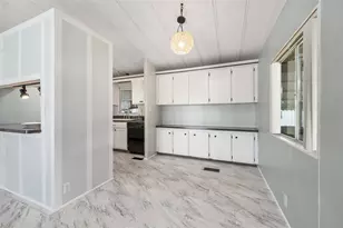 14233 Rialto Ave, Brooksville, FL 34613 - Photo 14