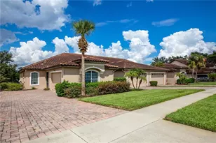 26841 Bella Vista Dr, Howey in the Hills, FL 34737 - Photo 4