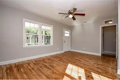 1028 NE 3rd Avenue, Gainesville, FL 32601 - Photo 2