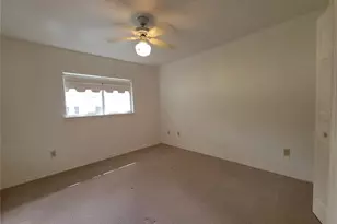 415 NW 50th Blvd, Gainesville, FL 32607 - Photo 22