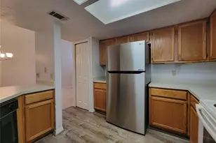 415 NW 50th Blvd, Gainesville, FL 32607 - Photo 10