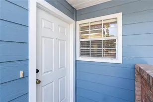 415 NW 50th Blvd, Gainesville, FL 32607 - Photo 6