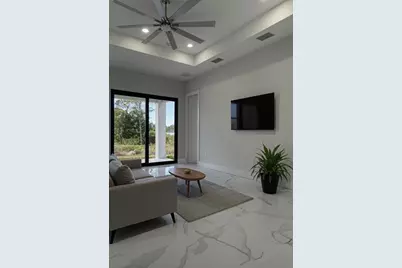 409 Western Avenue S, Lehigh Acres, FL 33974 - Photo 4