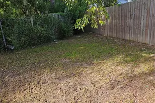 3219 SW 26th Dr, Gainesville, FL 32608 - Photo 6