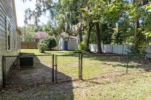 1241 NW 35th Ave, Gainesville, FL 32609 - Photo 28