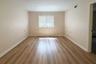 109 SE 16th Ave, Gainesville, FL 32601 - Photo 12