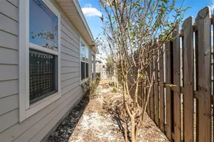 25093 SW 11th Ct, Newberry, FL 32669 - Photo 12