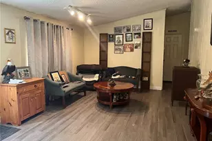 25204 NW 71 Pl, High Springs, FL 32643 - Photo 10