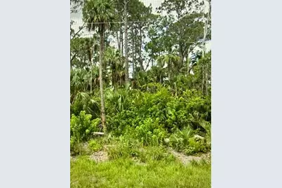 625 Greenbriar Boulevard, Lehigh Acres, FL 33972 - Photo 1