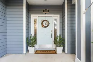 2587 NW 94th Dr, Gainesville, FL 32606 - Photo 2