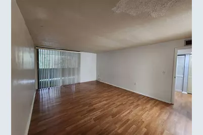 719 SW 75th Street #103, Gainesville, FL 32607 - Photo 4