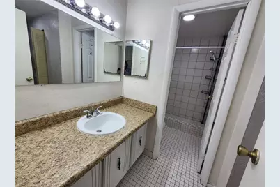 719 SW 75th Street #103, Gainesville, FL 32607 - Photo 10