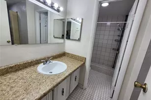 719 SW 75th St, Gainesville, FL 32607 - Photo 10